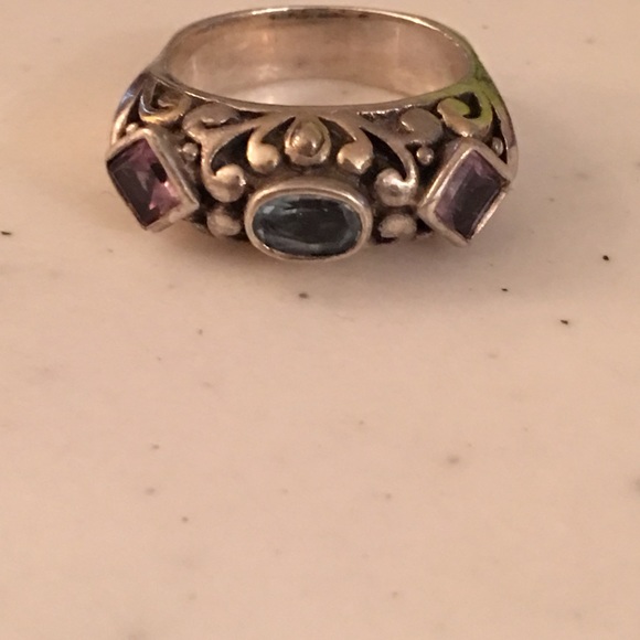 Stunning 925 sterling silver ring w/ gemstones!❤️ - Picture 2 of 4